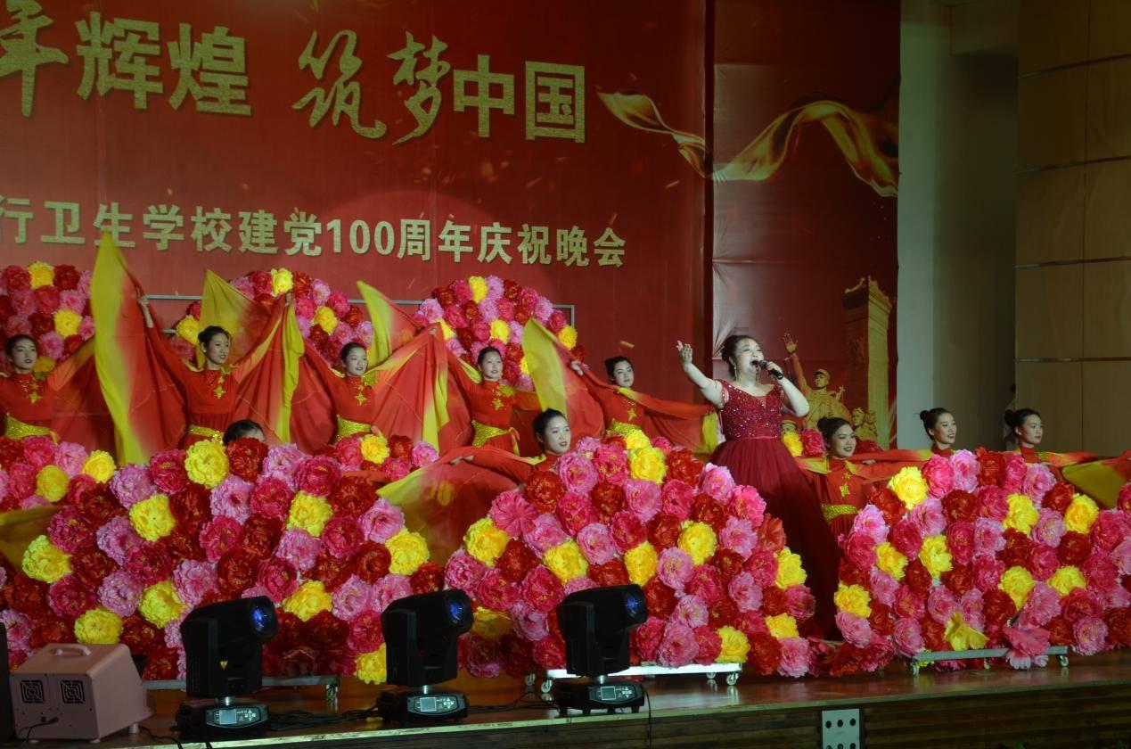 救援顽皮小猴